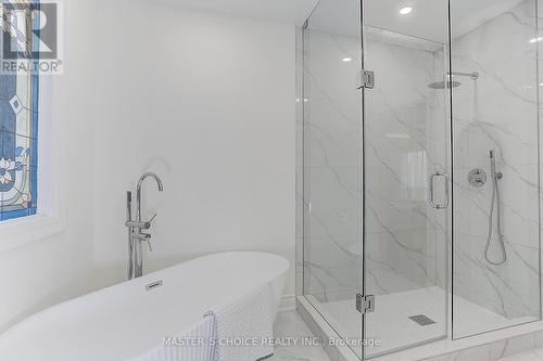 326 Jaybell Grove, Toronto, ON - Indoor Photo Showing Bathroom