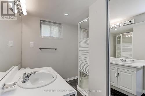 326 Jaybell Grove, Toronto, ON - Indoor Photo Showing Other Room