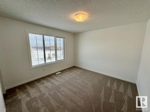 485 Desrochers Bv Sw, Edmonton, AB - Indoor Photo Showing Other Room