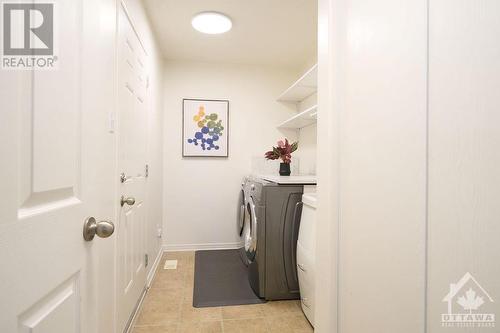 1030 Goward Drive, Kanata, ON - Indoor Photo Showing Laundry Room