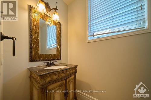 1030 Goward Drive, Ottawa, ON - Indoor Photo Showing Bathroom