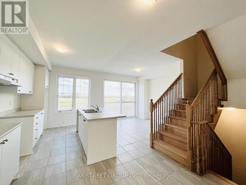 78 Sandhill Crane Drive, Wasaga Beach, ON - Indoor Photo Showing Kitchen