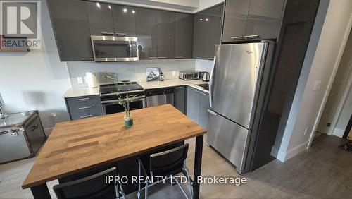 310 - 15 Prince Albert Boulevard, Kitchener, ON - Indoor Photo Showing Kitchen With Upgraded Kitchen