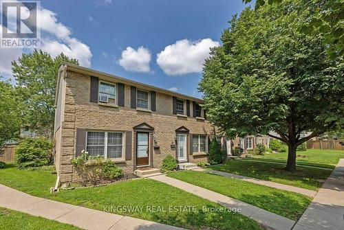 32 - 1725 Ernest Avenue, London, ON - Outdoor With Facade