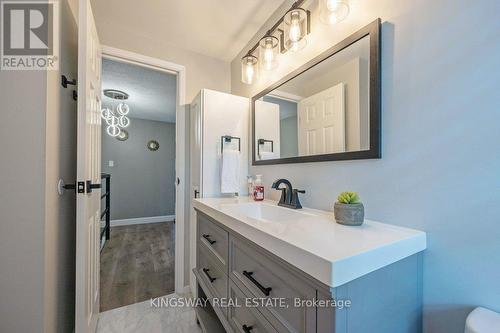 32 - 1725 Ernest Avenue, London, ON - Indoor Photo Showing Bathroom