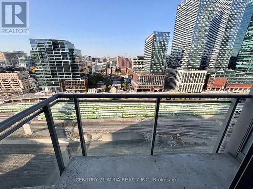 2001 - 15 Iceboat Terrace, Toronto, ON - Outdoor With View