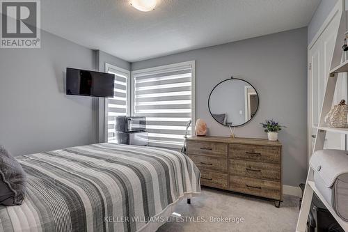 357 Edgevalley Road, London, ON - Indoor Photo Showing Bedroom