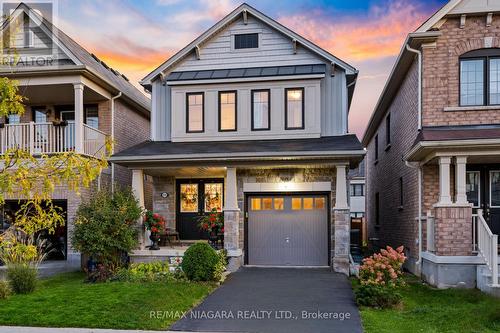 8096 Blue Ash Lane, Niagara Falls, ON - Outdoor With Facade