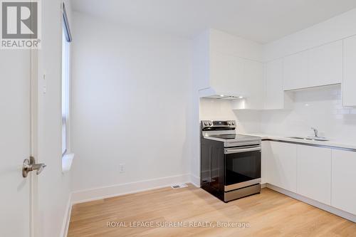 Main - 44 Salem Avenue, Toronto, ON - Indoor Photo Showing Kitchen