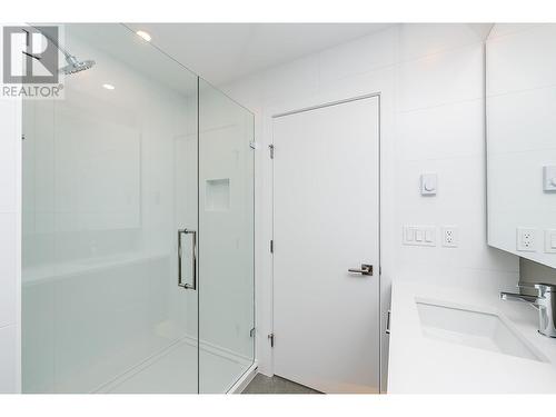 196 1310 Mitchell Street, Coquitlam, BC - Indoor Photo Showing Bathroom