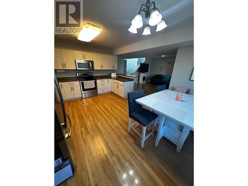 5133 Nicholson Road, Chetwynd, BC - Indoor Photo Showing Kitchen