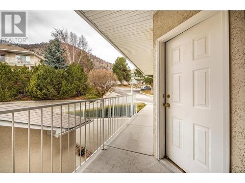 2377 Shannon Woods Drive Unit# 212, West Kelowna, BC - Outdoor With Exterior