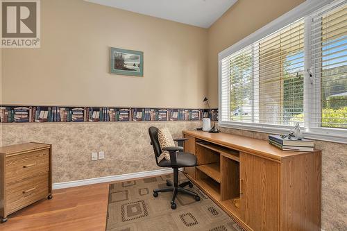 203 Biggar Road, Kelowna, BC - Indoor Photo Showing Office