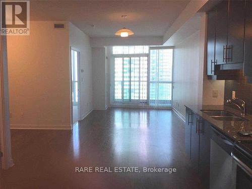 2001 - 33 Bay Street, Toronto, ON - Indoor Photo Showing Kitchen With Double Sink