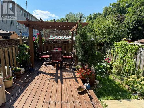 Room1 - 38B Beachell Street, Toronto, ON - Outdoor