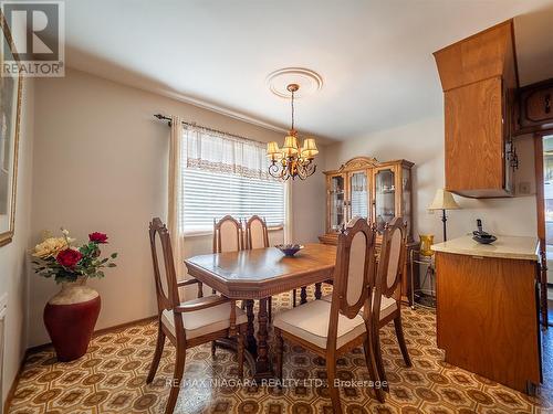 53 Oak Street, Port Colborne, ON - Indoor Photo Showing Dining Room