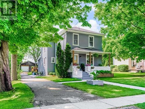 21 Badenoch Street, Puslinch, ON - Outdoor With Deck Patio Veranda With Facade