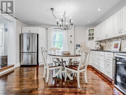 21 Badenoch Street, Puslinch, ON - Indoor Photo Showing Dining Room