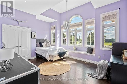 1340 Brant County Hwy 54, Haldimand, ON - Indoor Photo Showing Bedroom