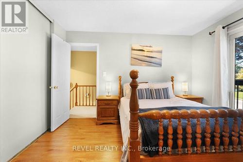 8 - 122 Lakeshore Road, St. Catharines, ON - Indoor Photo Showing Bedroom