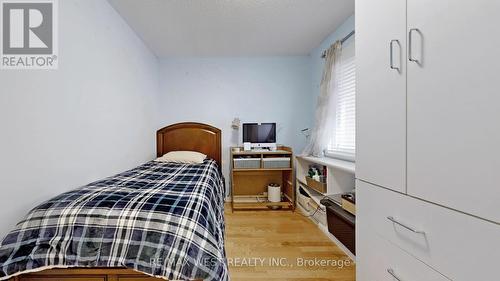 12 Winkler Terrace, Toronto, ON - Indoor Photo Showing Bedroom