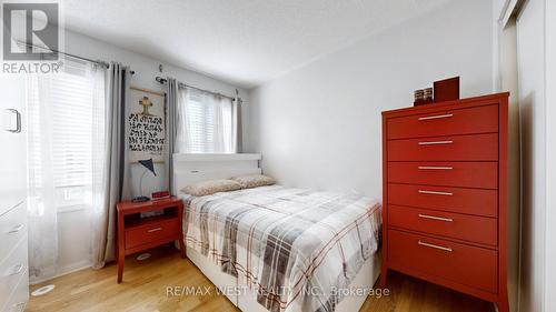 12 Winkler Terrace, Toronto, ON - Indoor Photo Showing Bedroom