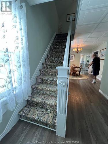 1009 East West Road, Pelee Island, ON - Indoor Photo Showing Other Room