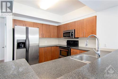 200 Rideau Street Unit#904, Ottawa, ON - Indoor Photo Showing Kitchen With Double Sink