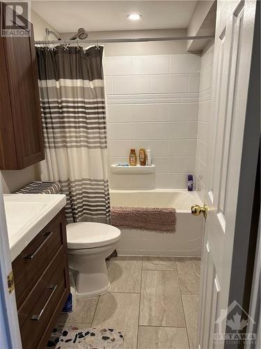 Bathroom in lower level. - 714 Pleasant Park Road, Ottawa, ON - Indoor Photo Showing Bathroom