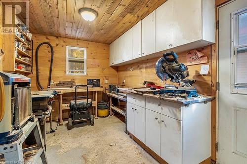 Workshop has hydro - 414499 Baseline Road, West Grey, ON - Indoor Photo Showing Other Room