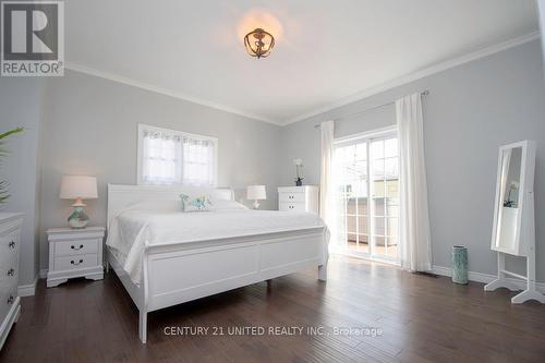 90 Homewood Avenue, Trent Hills (Hastings), ON - Indoor Photo Showing Bedroom