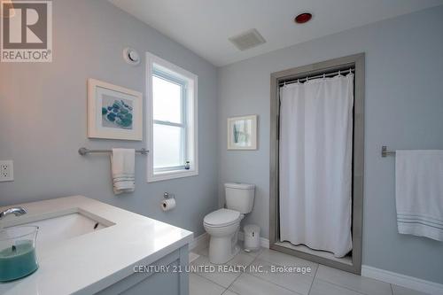 90 Homewood Avenue, Trent Hills (Hastings), ON - Indoor Photo Showing Bathroom