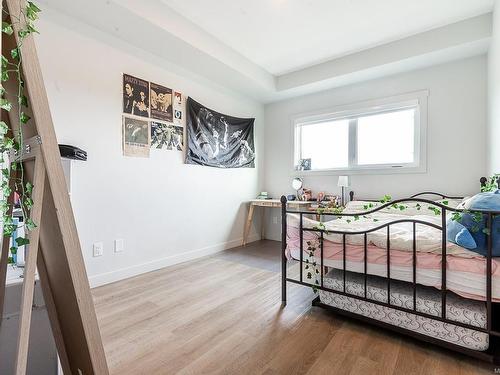 105-2469 Gateway Rd, Langford, BC - Indoor Photo Showing Bedroom