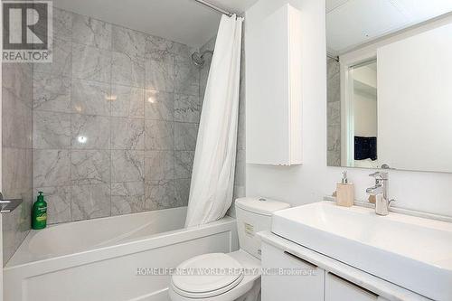 2812 - 14 York Street, Toronto, ON - Indoor Photo Showing Bathroom