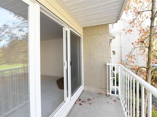 210-205 1St St, Courtenay, BC - Outdoor With Balcony With Exterior