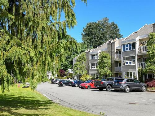 210-205 1St St, Courtenay, BC - Outdoor