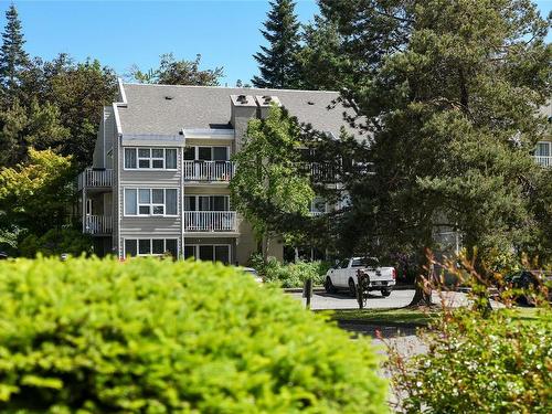 210-205 1St St, Courtenay, BC - Outdoor With Balcony