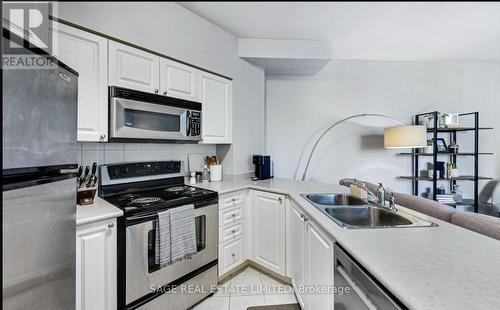 720 - 219 Fort York Boulevard, Toronto, ON - Indoor Photo Showing Kitchen With Double Sink