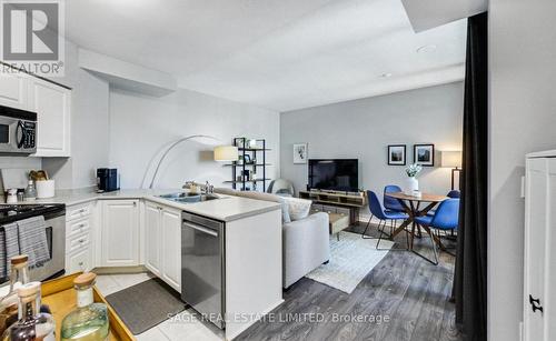 720 - 219 Fort York Boulevard, Toronto, ON - Indoor Photo Showing Kitchen With Double Sink