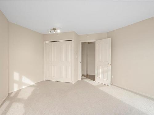 2602-154 Promenade Dr, Nanaimo, BC - Indoor Photo Showing Other Room