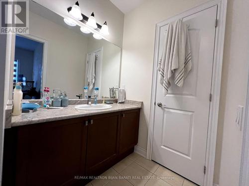 42 Hurst Avenue, Vaughan, ON - Indoor Photo Showing Bathroom