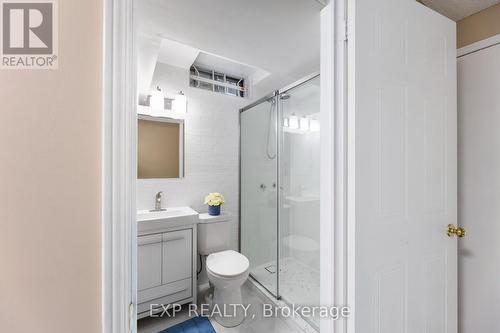 2324 Wildwood Crescent, Pickering (Brock Ridge), ON - Indoor Photo Showing Bathroom