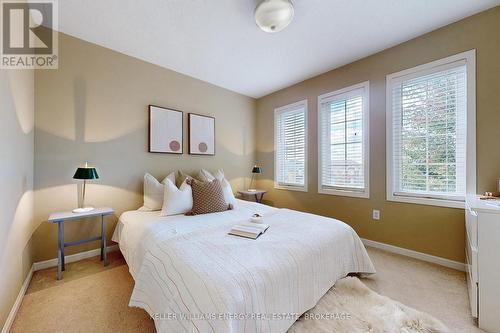 55 Barkdale Way, Whitby (Pringle Creek), ON - Indoor Photo Showing Bedroom