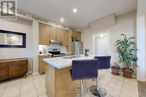 55 Barkdale Way, Whitby (Pringle Creek), ON - Indoor Photo Showing Kitchen