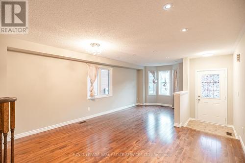 533 Nairn Circle, Milton, ON - Indoor Photo Showing Other Room