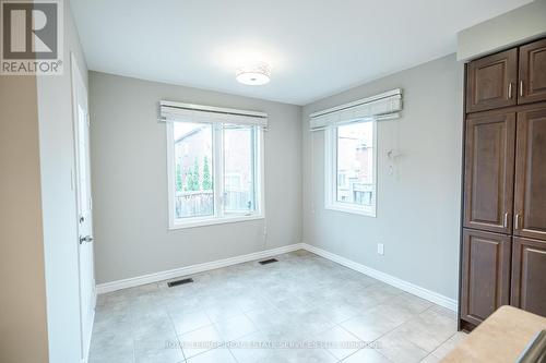 533 Nairn Circle, Milton, ON - Indoor Photo Showing Other Room