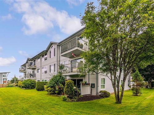 203-435 Morison Ave, Parksville, BC - Outdoor With Balcony