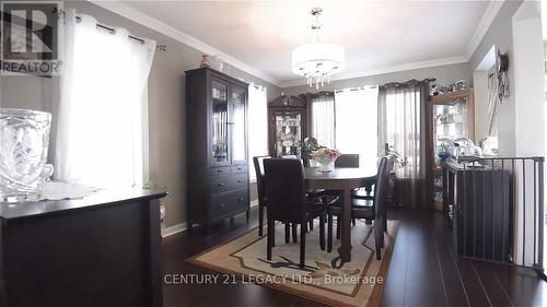 3 Frontenac Crescent, Brampton, ON - Indoor Photo Showing Dining Room