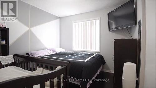 3 Frontenac Crescent, Brampton, ON - Indoor Photo Showing Bedroom