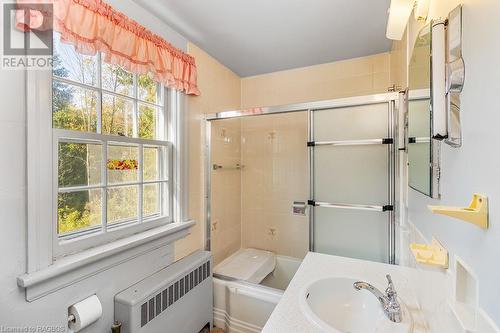 ensuite - 403560 Grey Road 4, West Grey, ON - Indoor Photo Showing Bathroom